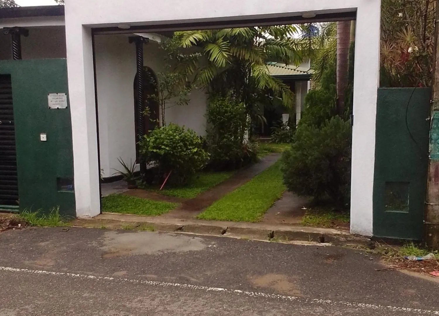Guest house D Villa 1 Katunayake Sri Lanka