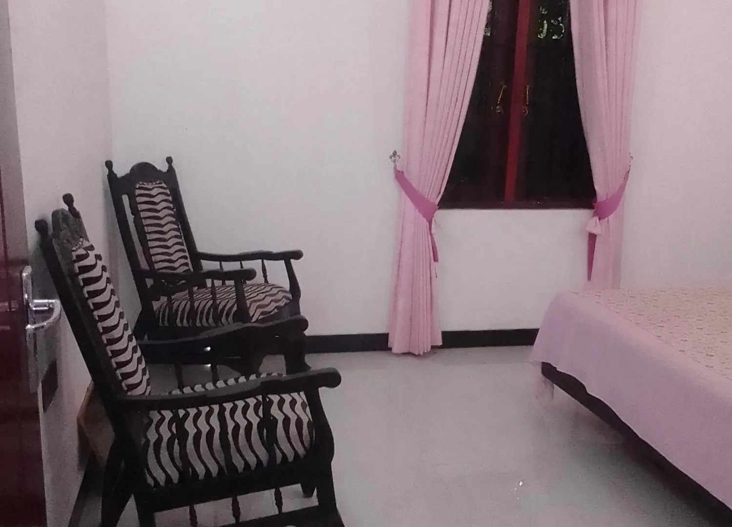Guest house D Villa 1 Katunayake