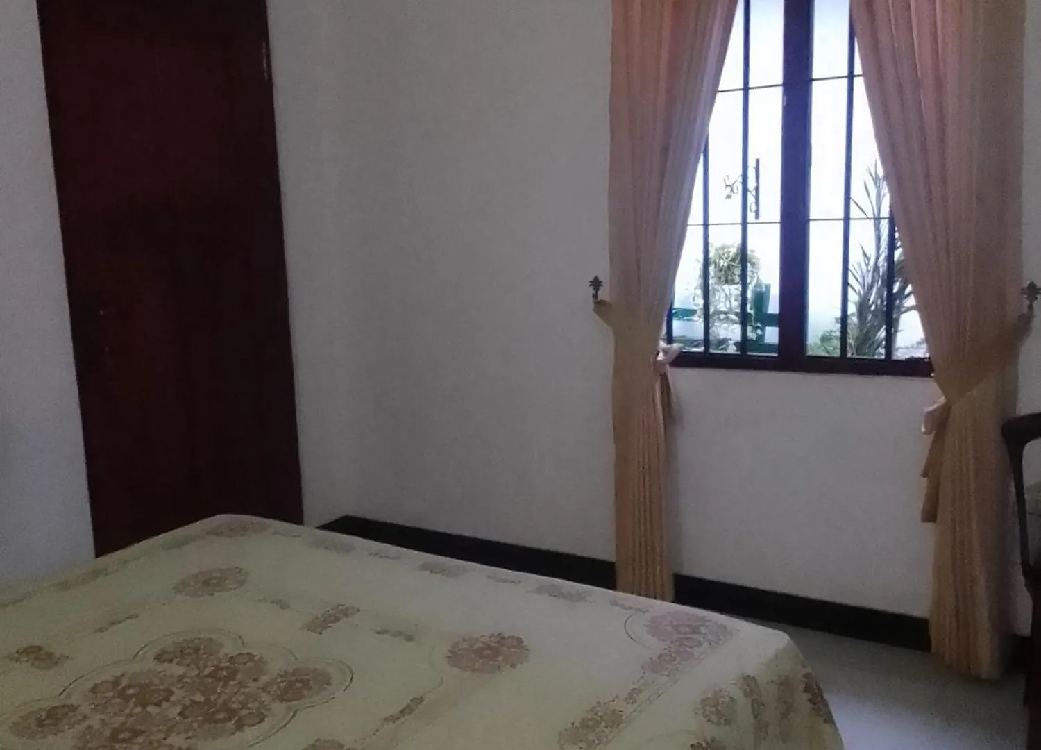 D Villa 1 Katunayake Guest house